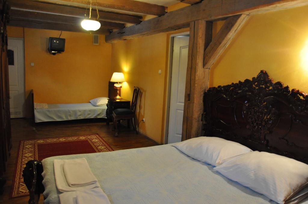 Ostoya Inn & Granary Ясьонка Номер фото