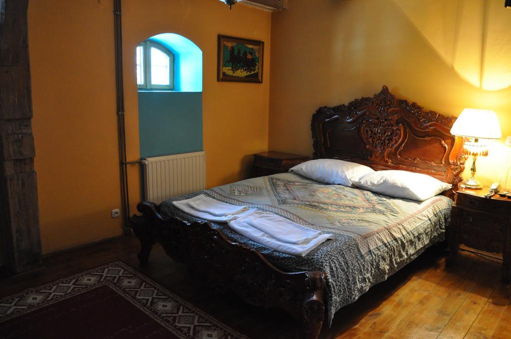 Ostoya Inn & Granary Ясьонка Екстер'єр фото